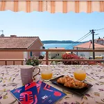 Comfortable Near The Sea Apartamento Trogir