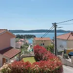 Comfortable Near The Sea Apartamento Trogir