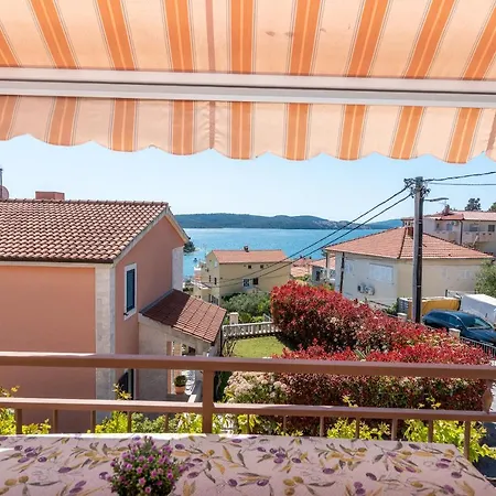 Comfortable Near The Sea شقة تروغير