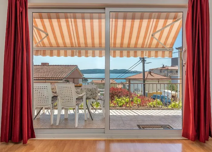 Comfortable Near The Sea Διαμέρισμα *