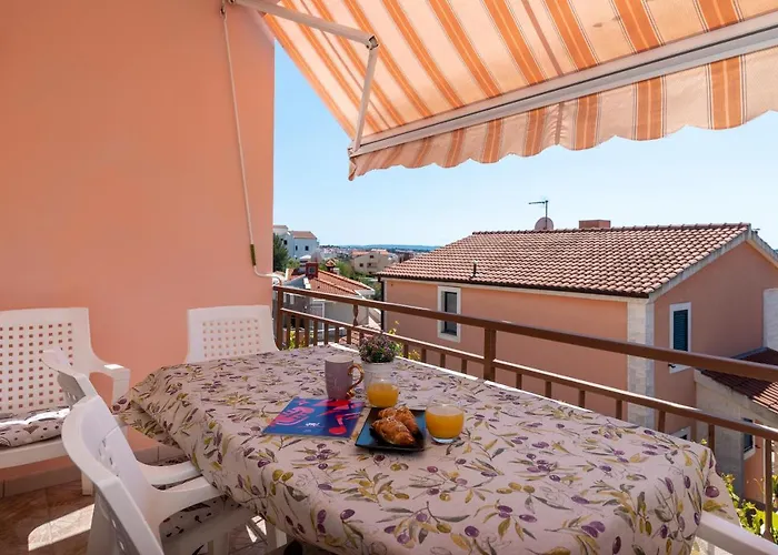 Comfortable Near The Sea Διαμέρισμα *