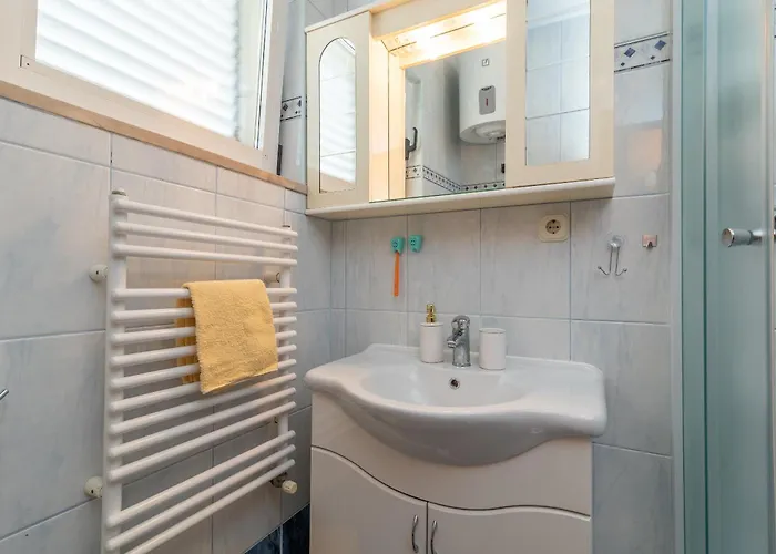 Comfortable Near The Sea Apartament *