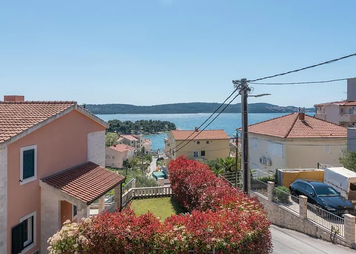 Comfortable Near The Sea Apartament Trogir