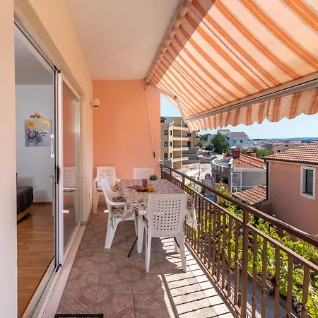 Apartman Comfortable Near The Sea *