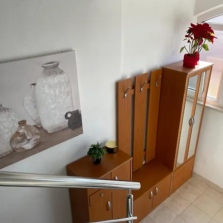 Comfortable Near The Sea