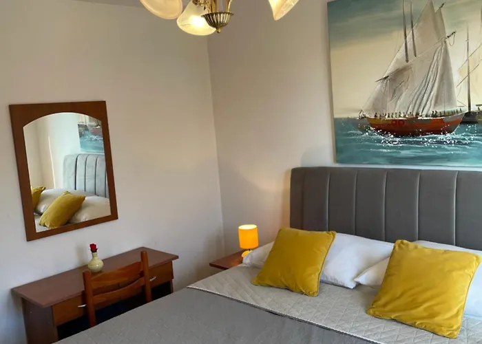 Comfortable Near The Sea Appartement Trogir