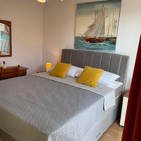 Comfortable Near The Sea Apartment