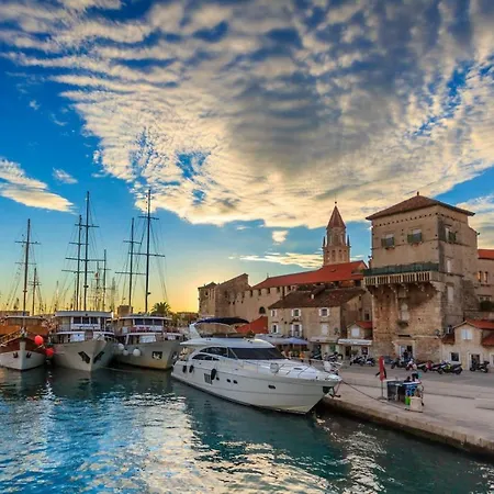 Comfortable Near The Sea Trogir